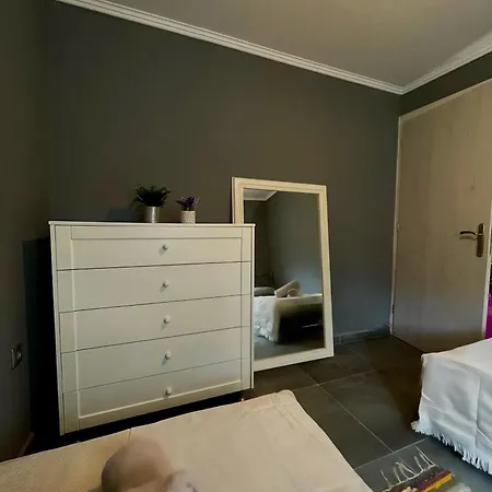 Semesterbostad Mk Residences *